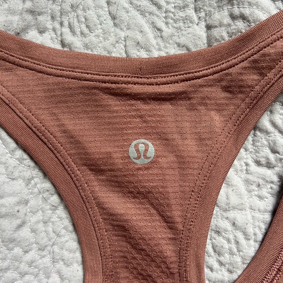 Lululemon Mauve Swiftly Tech Tank - Picture 3 of 3